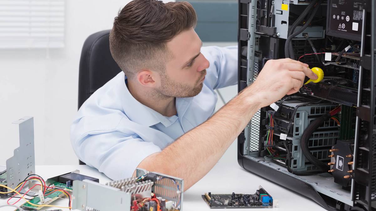 Carreira em Manutenção de Computadores: Desvendando o Mundo da Tecnologia